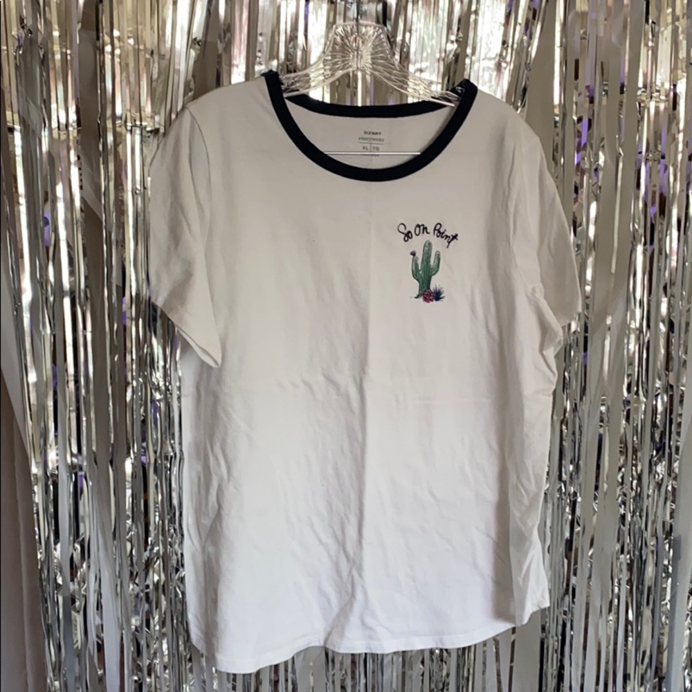 NWOT Old Navy Everyday T-Shirt